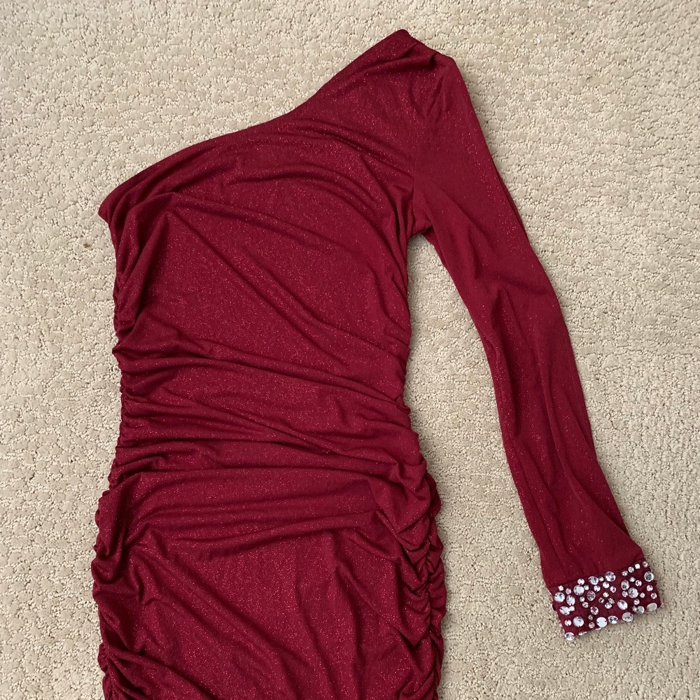 One Shoulder, Open sleeve Red mini dress